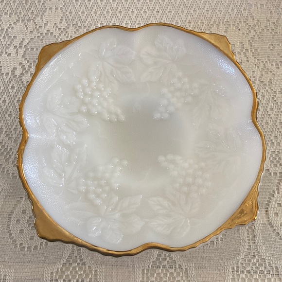 Indiana Glass Serving Bowl - Picture 1 of 3